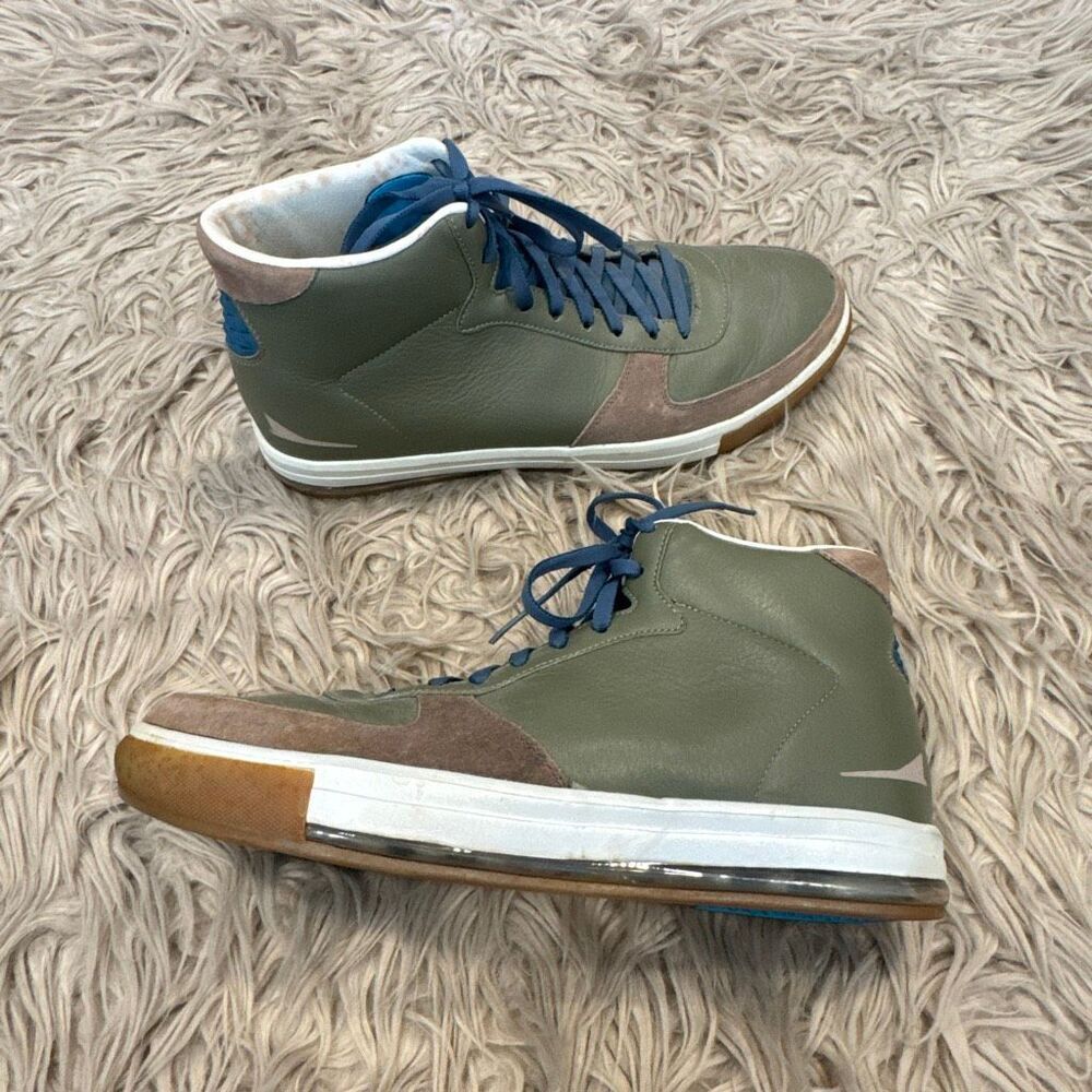 Brandblack leather sneakers size 11